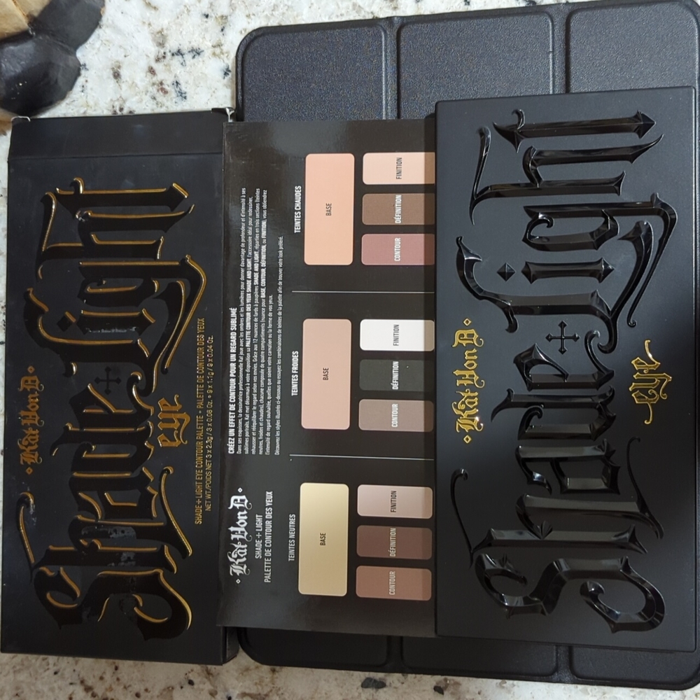 Shade Light eye pallet by Kat Von D